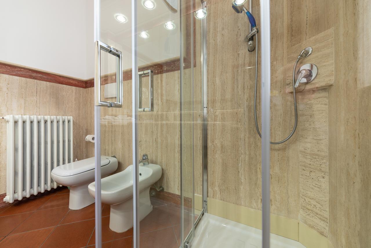 Villa Domus Salento Suites & Rooms Con Parcheggio Privato In Loco Lecce Exterior photo